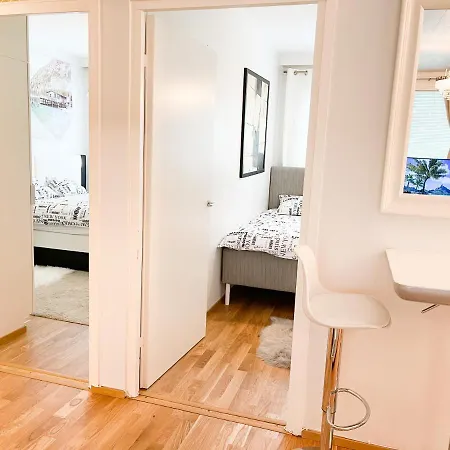 3Bed Apartment 18 Mins By Metro To Helsinki Centre Appartamento