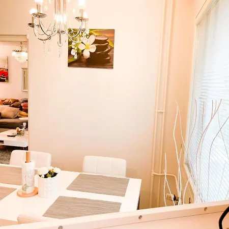 Appartamento 3Bed Apartment 18 Mins By Metro To Helsinki Centre Helsinki